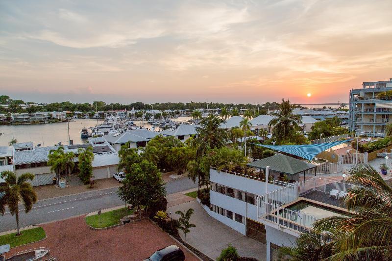 Cullen Bay Resorts Darwin Exterior photo